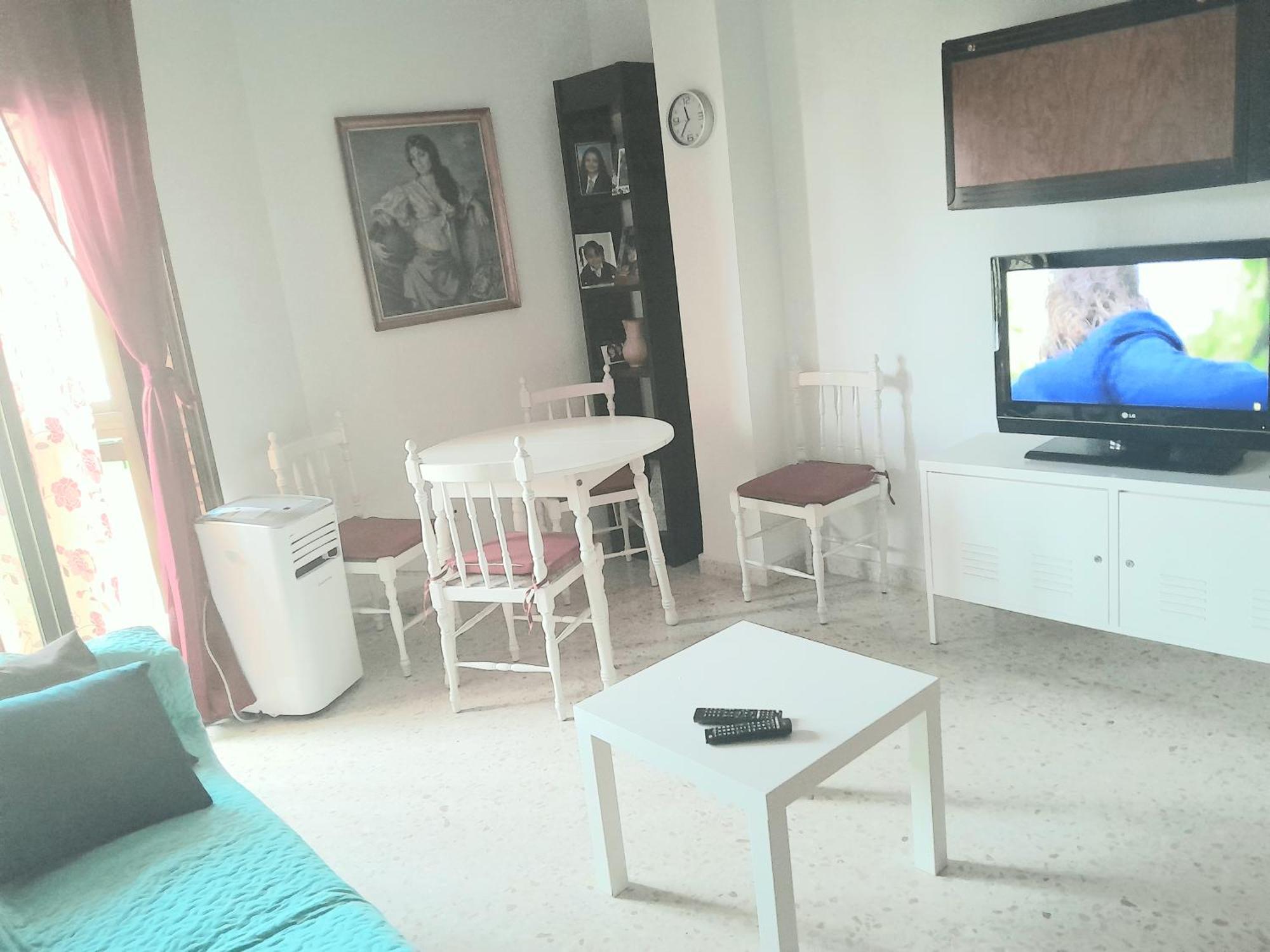 Room In Shared Apartment With Parking Almunecar Luaran gambar